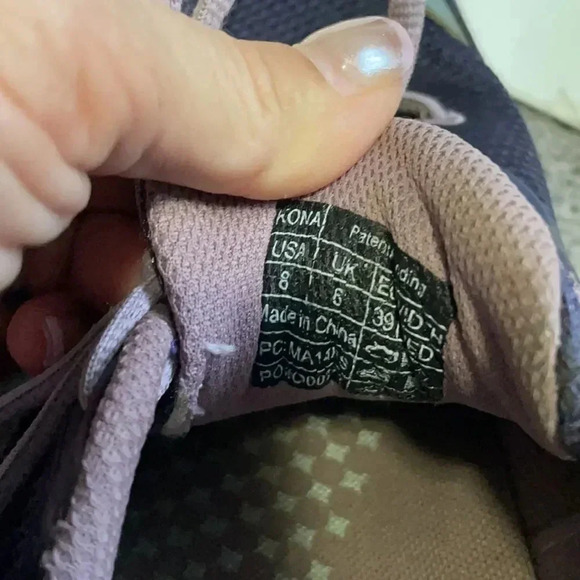 Vionic Kona purple sneaker running shoe. Women’s size 8 - Picture 8 of 9